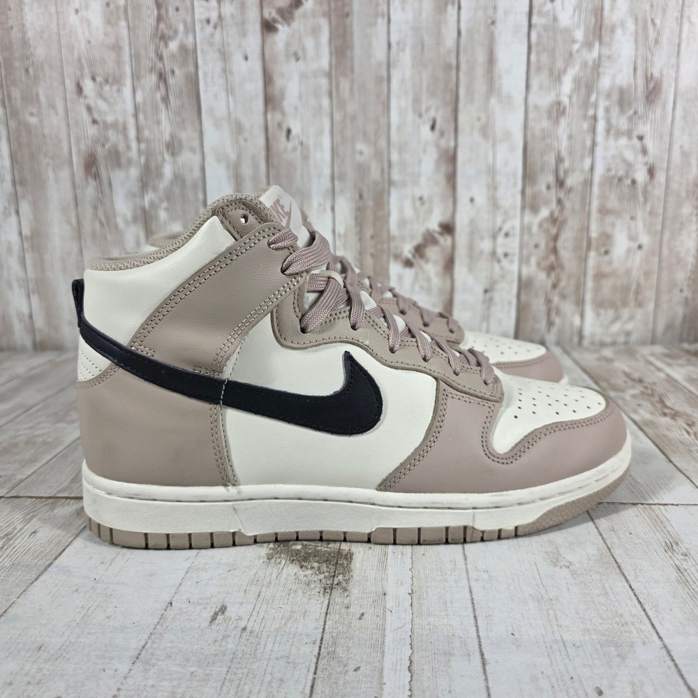 Nike Dunk High Moon Fossil Black Sail DD1869-200 Womens Size 7.5 Sneakers